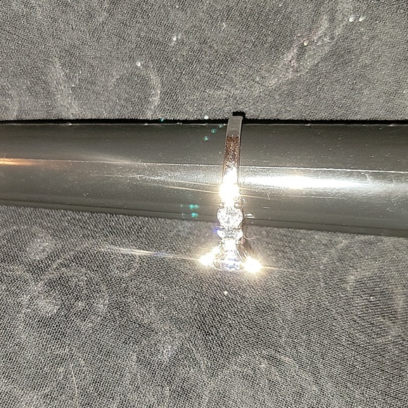 Cubic Zirconia Ring - Picture 8 of 12